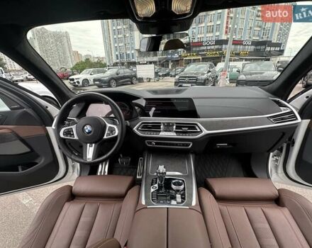 Белый БМВ X7, объемом двигателя 2.99 л и пробегом 22 тыс. км за 96800 $, фото 42 на Automoto.ua