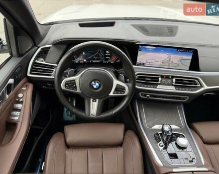 Белый БМВ X7, объемом двигателя 2.99 л и пробегом 73 тыс. км за 84900 $, фото 85 на Automoto.ua