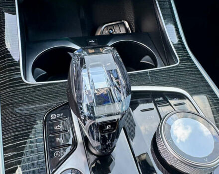 Белый БМВ X7, объемом двигателя 4.39 л и пробегом 19 тыс. км за 109999 $, фото 29 на Automoto.ua