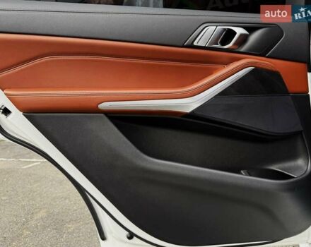 Белый БМВ X7, объемом двигателя 2.99 л и пробегом 120 тыс. км за 77999 $, фото 30 на Automoto.ua