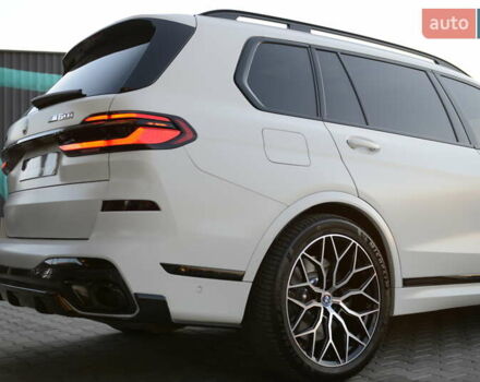 Белый БМВ X7, объемом двигателя 4.39 л и пробегом 80 тыс. км за 137500 $, фото 20 на Automoto.ua