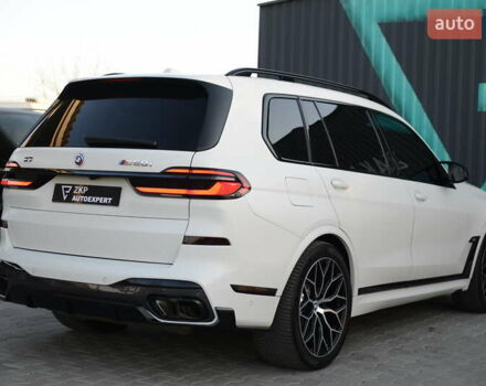 Белый БМВ X7, объемом двигателя 4.39 л и пробегом 80 тыс. км за 137500 $, фото 16 на Automoto.ua