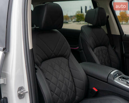 Белый БМВ X7, объемом двигателя 3 л и пробегом 75 тыс. км за 86000 $, фото 51 на Automoto.ua