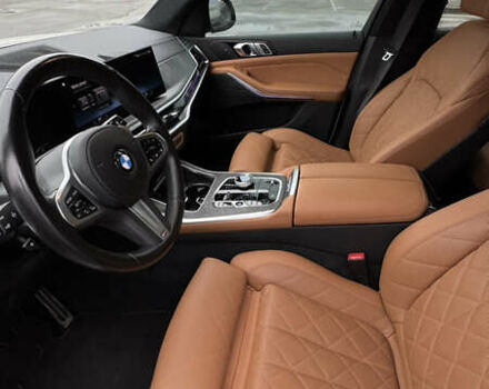 Білий БМВ X7, об'ємом двигуна 3 л та пробігом 60 тис. км за 99999 $, фото 34 на Automoto.ua