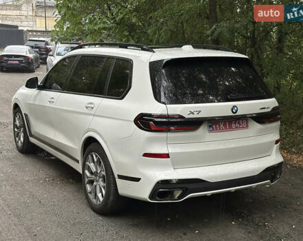 Белый БМВ X7, объемом двигателя 3 л и пробегом 11 тыс. км за 100000 $, фото 5 на Automoto.ua