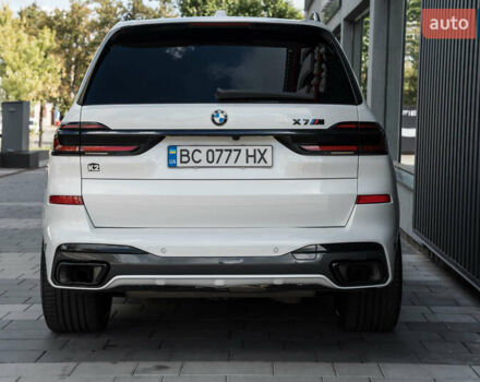 Белый БМВ X7, объемом двигателя 3 л и пробегом 27 тыс. км за 121000 $, фото 4 на Automoto.ua