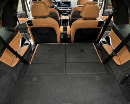 Білий БМВ X7, об'ємом двигуна 3 л та пробігом 60 тис. км за 99999 $, фото 73 на Automoto.ua