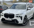 Белый БМВ X7, объемом двигателя 3 л и пробегом 115 тыс. км за 115000 $, фото 1 на Automoto.ua