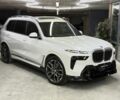 Белый БМВ X7, объемом двигателя 3 л и пробегом 48 тыс. км за 123000 $, фото 1 на Automoto.ua
