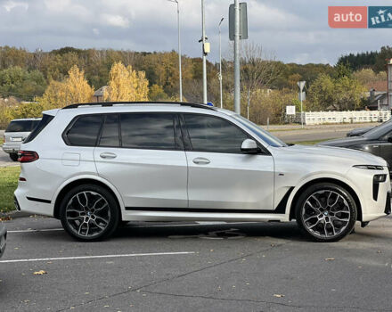 Белый БМВ X7, объемом двигателя 3 л и пробегом 115 тыс. км за 112000 $, фото 5 на Automoto.ua