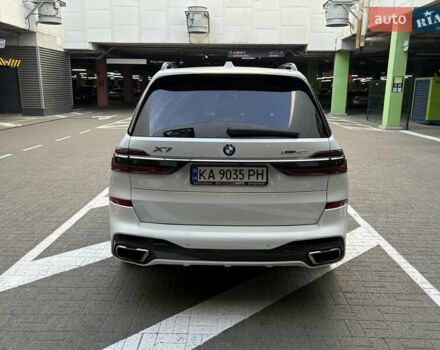 Белый БМВ X7, объемом двигателя 3 л и пробегом 73 тыс. км за 88000 $, фото 2 на Automoto.ua