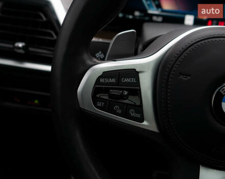 Белый БМВ X7, объемом двигателя 3 л и пробегом 75 тыс. км за 86000 $, фото 56 на Automoto.ua