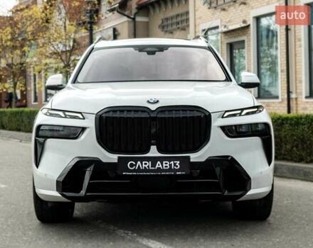 Белый БМВ X7, объемом двигателя 3 л и пробегом 75 тыс. км за 86000 $, фото 5 на Automoto.ua