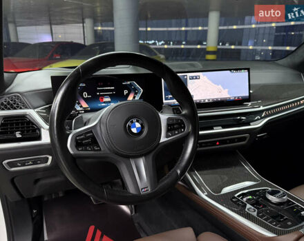 Белый БМВ X7, объемом двигателя 2.99 л и пробегом 48 тыс. км за 123000 $, фото 24 на Automoto.ua