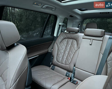 Белый БМВ X7, объемом двигателя 3 л и пробегом 11 тыс. км за 95000 $, фото 33 на Automoto.ua