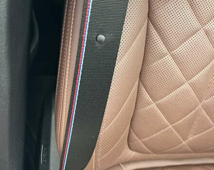 Белый БМВ X7, объемом двигателя 3 л и пробегом 115 тыс. км за 112000 $, фото 19 на Automoto.ua