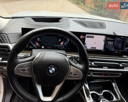 Белый БМВ X7, объемом двигателя 3 л и пробегом 48 тыс. км за 90000 $, фото 9 на Automoto.ua