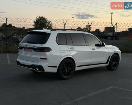 Белый БМВ X7, объемом двигателя 3 л и пробегом 11 тыс. км за 95000 $, фото 4 на Automoto.ua