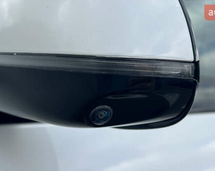 Белый БМВ X7, объемом двигателя 3 л и пробегом 115 тыс. км за 115000 $, фото 42 на Automoto.ua