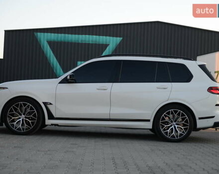 Белый БМВ X7, объемом двигателя 4.39 л и пробегом 80 тыс. км за 137500 $, фото 22 на Automoto.ua