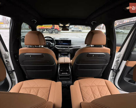 Білий БМВ X7, об'ємом двигуна 3 л та пробігом 60 тис. км за 99999 $, фото 55 на Automoto.ua