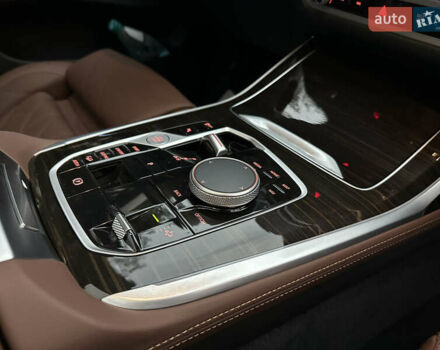 Белый БМВ X7, объемом двигателя 3 л и пробегом 11 тыс. км за 95000 $, фото 25 на Automoto.ua