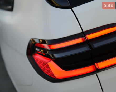 Белый БМВ X7, объемом двигателя 4.39 л и пробегом 80 тыс. км за 137500 $, фото 11 на Automoto.ua