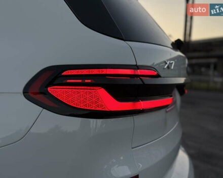 Белый БМВ X7, объемом двигателя 3 л и пробегом 11 тыс. км за 95000 $, фото 9 на Automoto.ua