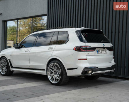 Белый БМВ X7, объемом двигателя 3 л и пробегом 27 тыс. км за 121000 $, фото 11 на Automoto.ua