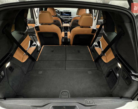 Білий БМВ X7, об'ємом двигуна 3 л та пробігом 60 тис. км за 99999 $, фото 68 на Automoto.ua