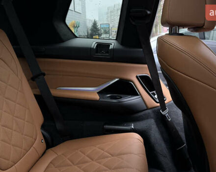 Білий БМВ X7, об'ємом двигуна 3 л та пробігом 60 тис. км за 99999 $, фото 61 на Automoto.ua