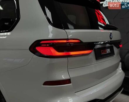 Белый БМВ X7, объемом двигателя 3 л и пробегом 1 тыс. км за 146900 $, фото 27 на Automoto.ua