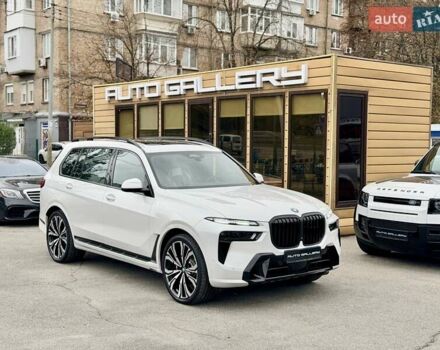 Белый БМВ X7, объемом двигателя 3 л и пробегом 1 тыс. км за 148999 $, фото 4 на Automoto.ua
