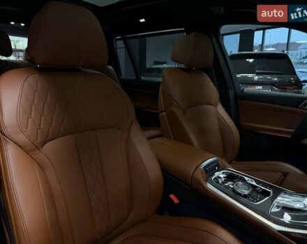 Белый БМВ X7, объемом двигателя 3 л и пробегом 1 тыс. км за 146900 $, фото 64 на Automoto.ua