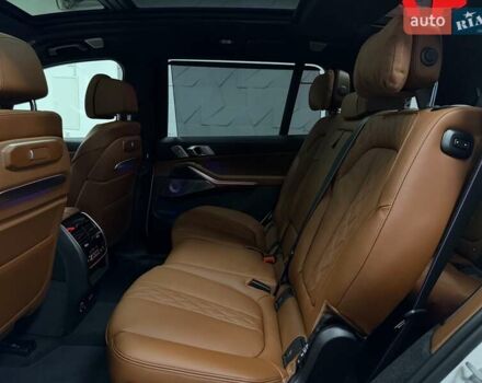 Белый БМВ X7, объемом двигателя 3 л и пробегом 1 тыс. км за 146900 $, фото 53 на Automoto.ua