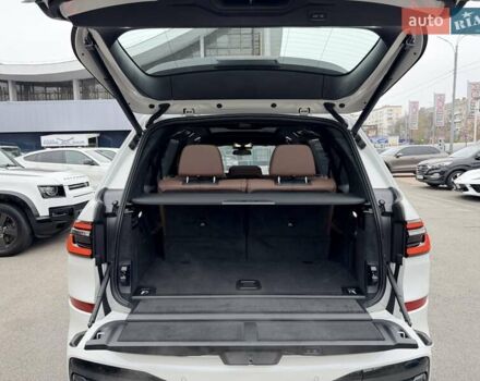 Білий БМВ X7, об'ємом двигуна 3 л та пробігом 1 тис. км за 153500 $, фото 49 на Automoto.ua