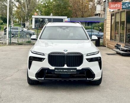 Белый БМВ X7, объемом двигателя 3 л и пробегом 1 тыс. км за 148999 $, фото 11 на Automoto.ua