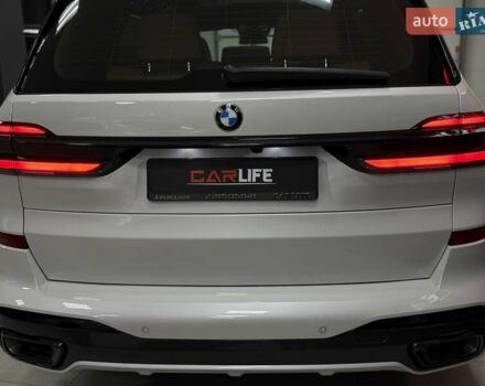 Белый БМВ X7, объемом двигателя 3 л и пробегом 1 тыс. км за 146900 $, фото 25 на Automoto.ua
