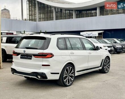 Белый БМВ X7, объемом двигателя 3 л и пробегом 1 тыс. км за 148999 $, фото 5 на Automoto.ua