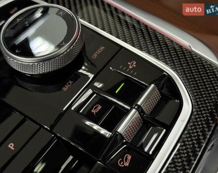 Белый БМВ X7, объемом двигателя 3 л и пробегом 1 тыс. км за 157500 $, фото 47 на Automoto.ua