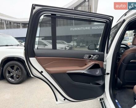 Білий БМВ X7, об'ємом двигуна 3 л та пробігом 1 тис. км за 153500 $, фото 36 на Automoto.ua