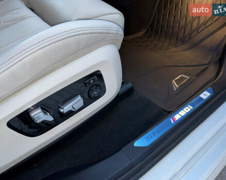 Белый БМВ X7, объемом двигателя 4.39 л и пробегом 35 тыс. км за 149900 $, фото 20 на Automoto.ua