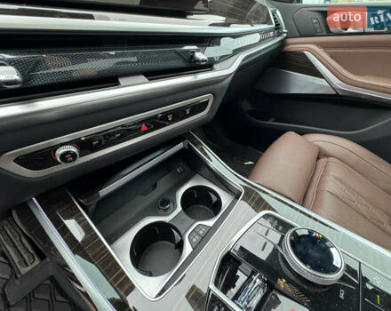 Белый БМВ X7, объемом двигателя 2.99 л и пробегом 34 тыс. км за 134000 $, фото 20 на Automoto.ua