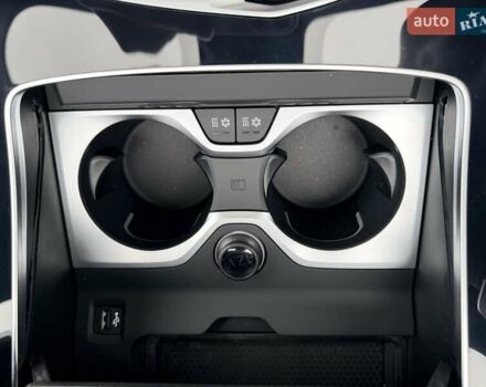 Белый БМВ X7, объемом двигателя 3 л и пробегом 1 тыс. км за 148999 $, фото 46 на Automoto.ua