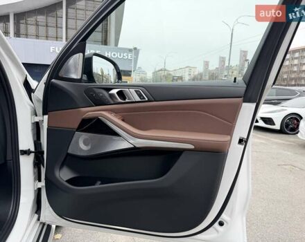 Білий БМВ X7, об'ємом двигуна 3 л та пробігом 1 тис. км за 153500 $, фото 50 на Automoto.ua