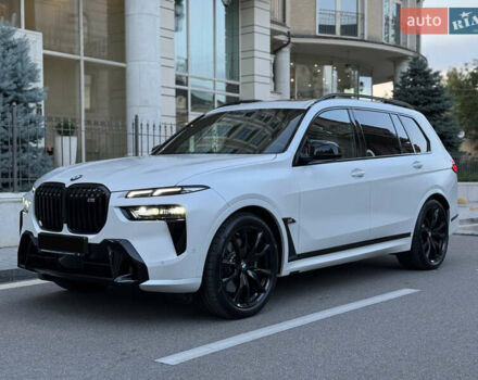 Белый БМВ X7, объемом двигателя 4.39 л и пробегом 35 тыс. км за 149900 $, фото 1 на Automoto.ua