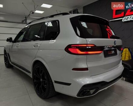 Белый БМВ X7, объемом двигателя 3 л и пробегом 1 тыс. км за 146900 $, фото 31 на Automoto.ua