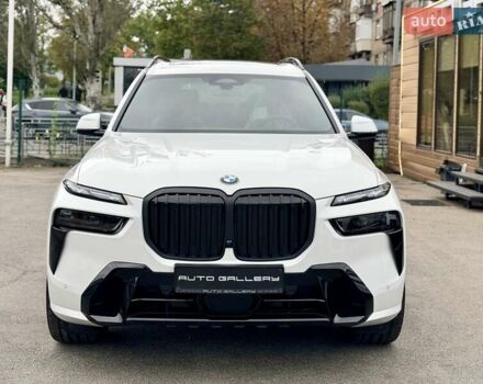 Белый БМВ X7, объемом двигателя 3 л и пробегом 1 тыс. км за 148999 $, фото 12 на Automoto.ua
