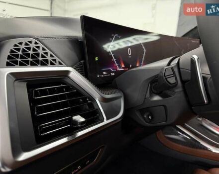 Белый БМВ X7, объемом двигателя 3 л и пробегом 1 тыс. км за 157500 $, фото 38 на Automoto.ua