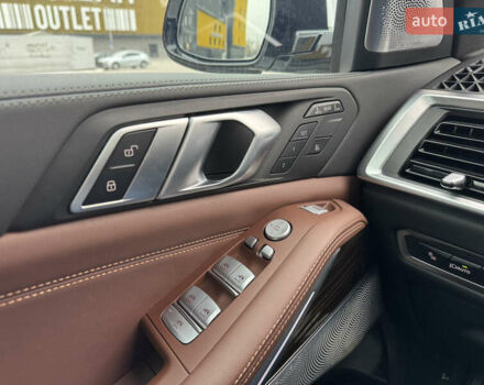 Белый БМВ X7, объемом двигателя 2.99 л и пробегом 34 тыс. км за 134000 $, фото 8 на Automoto.ua